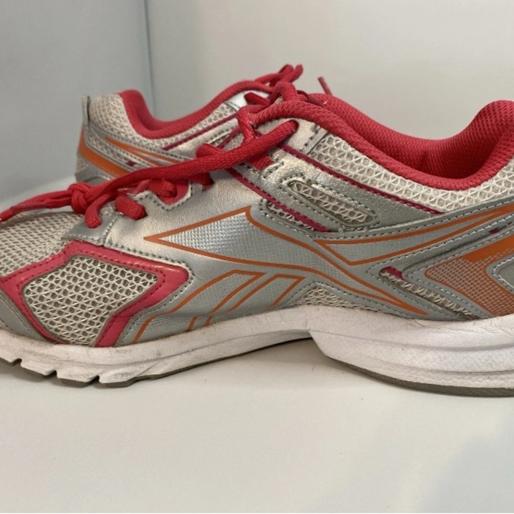 GOOD Reebok Women's Quickchase, Steel/Silver Metallic/Blazing Pink Size 10 - Picture 8 of 10